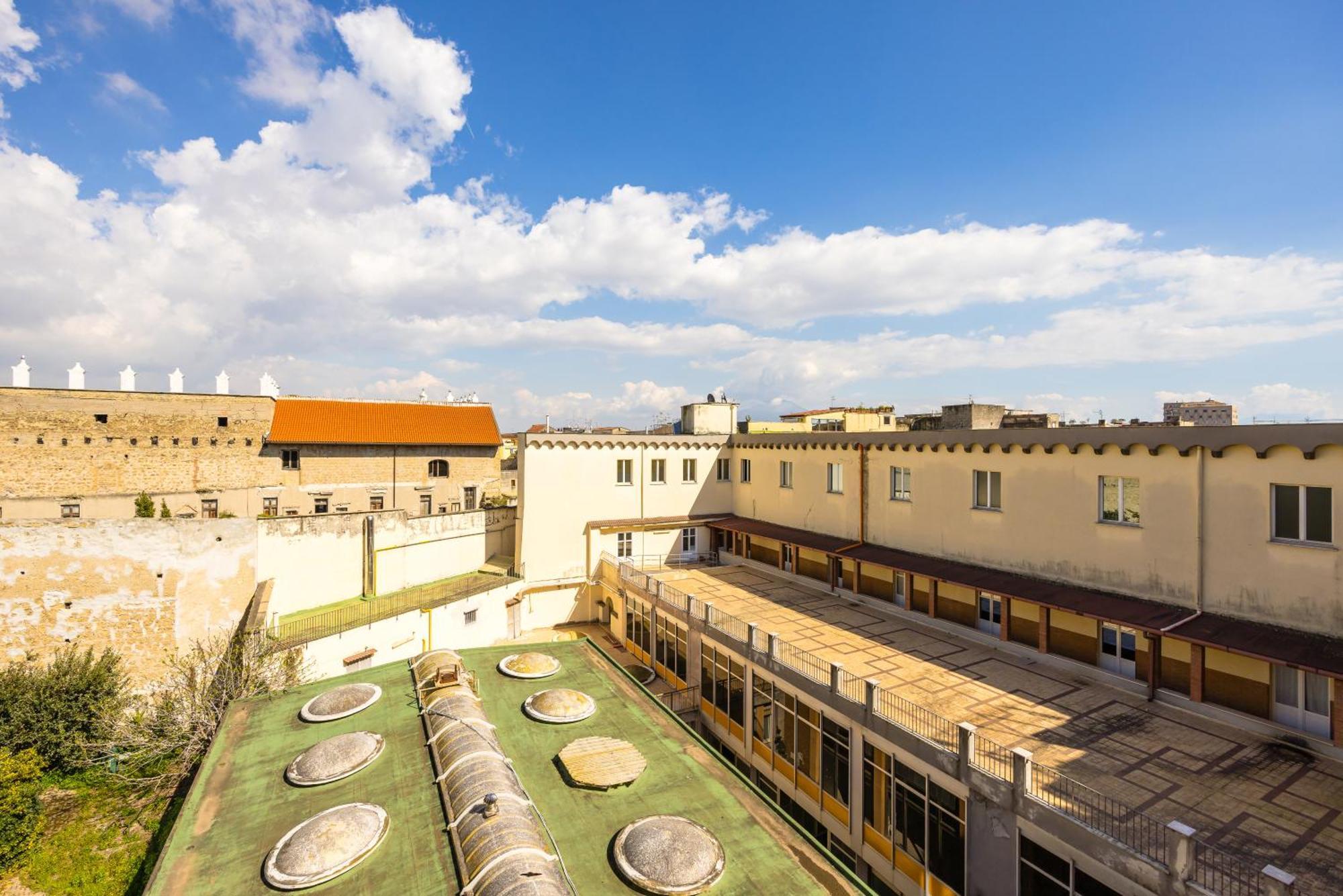 דירות נאפולי Carrozzieri Nest At Historical Center מראה חיצוני תמונה